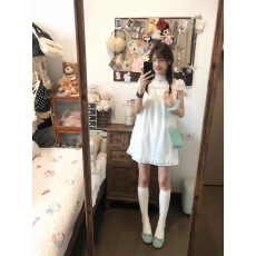 批发夏女白色植绒波点立领蕾丝拼接<b class='q'>连衣裙</b>少女感
