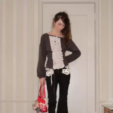 批发Nauo 维多利亚都市夜曲 斜肩拼接蕾丝花边抽绳打底上衣