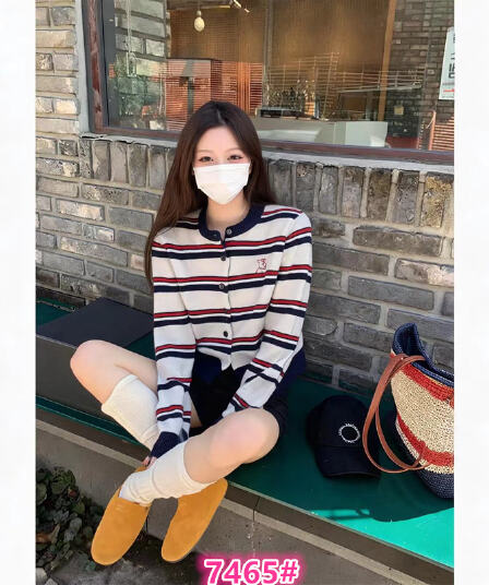 치아 세트 귀여운 수리 개 봄 가을 기본 셔츠 긴팔 스트라이프 니트 스웨터 라운드 넥 miu 부서 오픈 가디건 여성 대 왕