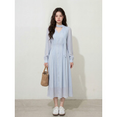 批发实拍~L-4XL<b class='q'>大码</b><b class='q'>女装</b>法式高级感v领秋季收腰显瘦气质蓝长款连衣裙