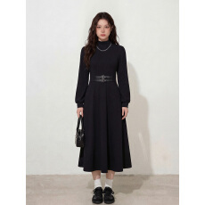 批发实拍~<b class='q'>大码</b>女装假两件女秋冬新款长袖高领拼接显瘦收腰打底小黑裙