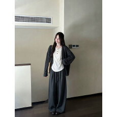 批发实拍~<b class='q'>大码</b>女装秋季慵懒风美式撞色条纹长袖内搭背心+休闲<b class='q'>长裤</b>套装
