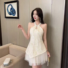 批发杏雨梨云新中式国风无袖挂脖纯欲辣妹设计感连衣<b class='q'>短裙</b>