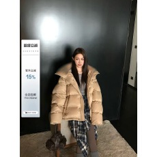 批发B家同款 蓬感90白鸭绒羊毛羽绒服宽松大朵绒外套女冬季