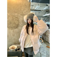 批发小仙倪子羽绒服女冬季新款百搭舒适简约日常修身休闲外出保暖外套