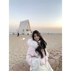 批发泡泡奶芙 暗纹短泡芙羽绒服连帽真毛领