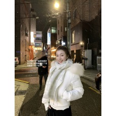 批发周壹 EEONE 韩女日记 真毛领 绒内胆收腰羽绒服