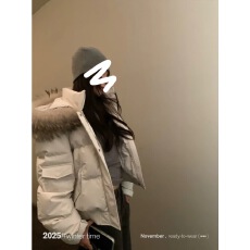 批发SUNONEONE 雪域山境貉子毛毛领短款派克服羽绒服女冬季加厚外套