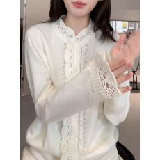 批发超好看米白色镂空针织开衫女款2026新款春季宽松显瘦<b class='q'>毛衣</b>外套上衣