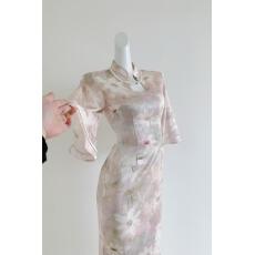 批发2026春<b class='q'>秋</b>新中式国风倒大袖温柔粉色水滴领旗袍收腰修身开衩连衣裙