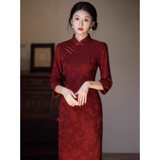 批发红色旗袍2025新款秋冬季敬酒服新娘长袖改良订婚礼服新中式<b class='q'>连衣裙</b>