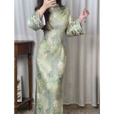 批发加绒加厚<b class='q'>春</b>苓绿色2025秋冬新款中式秋冬款提花修身改良旗袍民国风