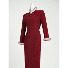 批发加绒加厚红<b class='q'>旗袍</b>2025新款订婚女新中式日常绝美秋冬<b class='q'>新娘</b>结婚高级感