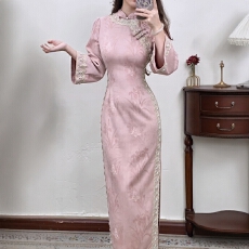 批发加绒加厚粉太太<b class='q'>秋</b>冬温柔麂皮高级珠链蕾丝气质修身改良旗袍