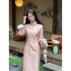 批发加绒加厚新中式蝴蝶加绒改良<b class='q'>旗袍</b>冬装拼接毛领年轻款长袖连衣裙