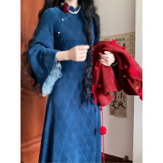 批发加绒加厚复古高级感重工蓝色改良旗袍新中式复古连衣裙