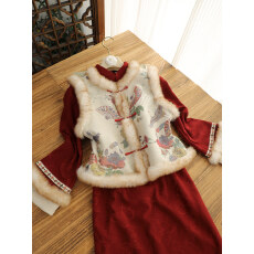 批发加绒加厚红色复古新中式旗袍马甲两件套2025冬新款加绒保暖拜年服