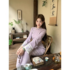 批发加绒加厚新中式国风郁郁幽兰复古旗袍女冬刺绣立领长袖<b class='q'>连衣裙</b>