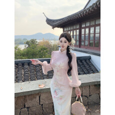 批发加绒加厚新中式温柔粉色<b class='q'>优雅</b>倒大袖改良旗袍秋冬款厚款连衣裙