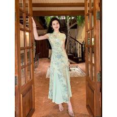 批发碧城新中式绿色<b class='q'>丝绒</b>烧花改良旗袍女早春收腰鱼尾<b class='q'>连衣裙</b>