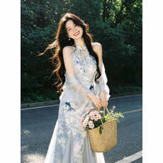 批发新中式国风改良旗袍连衣裙披肩两件套独特超好看碎花修身裙26夏季