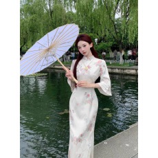 批发白入梦2026新中式改良旗袍倒大袖气质绝美清冷高级感<b class='q'>连衣裙</b>秋