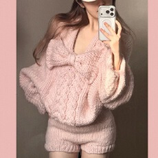 批发日系纯欲风套装女<b class='q'>秋</b>冬季新款l粉色蝴蝶结针织毛衣+高腰短裤两件套