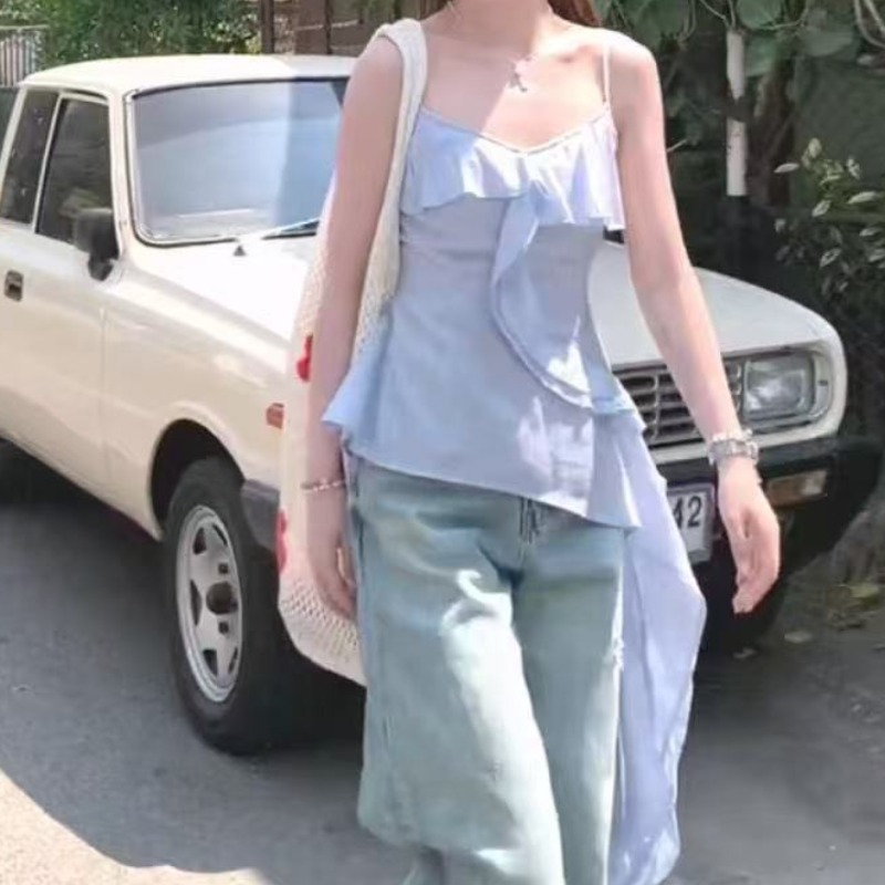 프랑스식 달콤한 핫걸 Chic 파란색 슬립 작은 조끼 여성 외출용 여름 디자인 센스 작은 대중 민소매 튜브탑 맨위
