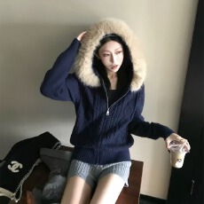 温柔风毛领连帽拉链长袖菱格短款毛针织衫 显瘦百搭