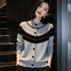 批发2025冬季新款复古费尔岛拼色叠穿圆领针织衫毛衣慵懒风<b class='q'>长袖</b>上衣潮