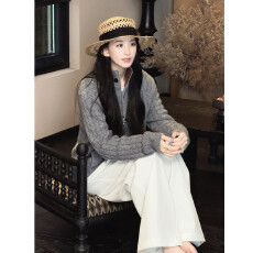 批发2026秋季新款大码<b class='q'>女装</b>通勤显瘦遮肉气质<b class='q'>女装</b>百搭麻花<b class='q'>开衫</b>拉链外套