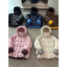 批发90绒 新国际 拿货 询价  羽绒服高品质防冻 防寒厚款冬季保暧时尚