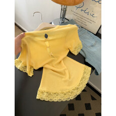 批发黄色圆领蕾丝边针织短袖t恤女内搭可外穿短款正肩小<b class='q'>上衣</b>2026春夏