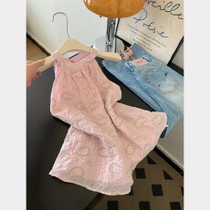 批发粉色刺绣镂空挂脖吊带叠穿背心女士内搭可外穿辣妹无袖上衣2026夏