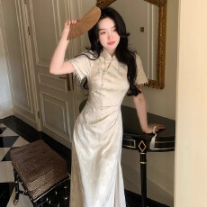 批发<b class='q'>夏季</b>新款巨好看的减龄今年流行爆款国风<b class='q'>旗袍</b>新中式长连衣裙子