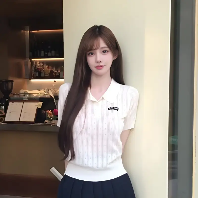 레터링 폴드 칼라 니트 반팔 상세 이미지 1