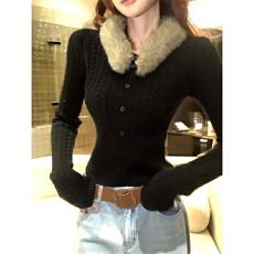 批发圣诞氛围感穿搭新年红色毛衣<b class='q'>女</b>秋冬毛领设计稿收腰显瘦麻花针织衫