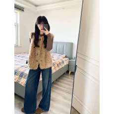 批发欧尼马甲”环保皮草皮毛一体百搭无袖马夹秋冬保暖毛毛马甲外套<b class='q'>女</b>