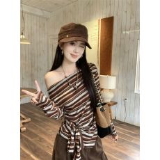 批发一字领复古条纹斜肩长袖<b class='q'>T</b><b class='q'>恤</b>女早秋季收腰显瘦绑带露肩上衣