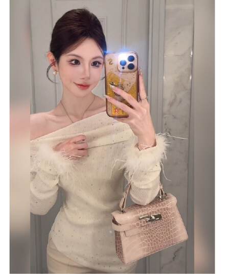 뮤 S 양모 오프숄더 좋은 플래시 긴팔 니트 스웨터 여성 가을 순수한 욕망 몸매 가꾸기 허리 수축 털 머리 소매 맨위