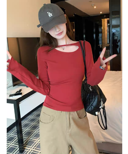 빨간색 달콤한 매운맛 긴팔 티셔츠 여성 가을 새로운 몸매 가꾸기 슬림해 보이는 작은 셔츠 디자인 센스 Chic 아름다운 만나는 맨위