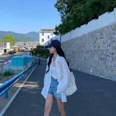 批发韩系白色薄款防晒长袖<b class='q'>衬衫</b>女夏装新款宽松慵懒风<b class='q'>衬衣</b>休闲外套上衣