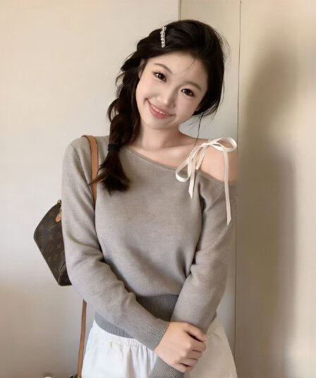 회색 고급 센스 오프숄더 레이스업 긴팔 니트 스웨터 여성 이른 가을 몸매 가꾸기 허리 수축 chic 오프숄더 만나는 맨위