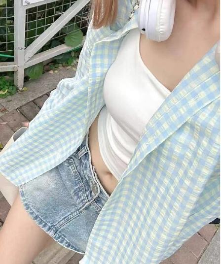 s-2xl 원본 품질 푸른 녹색 체크무늬 POLO 칼라 셔츠 여성 여름 도파민 얇은 스타일 루즈핏 자외선 차단 맨위