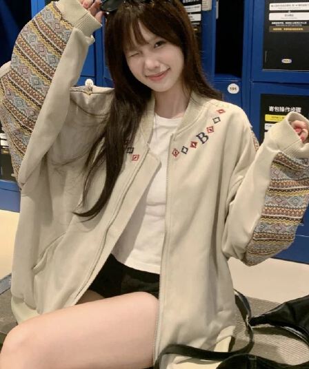 봄 가을 자수 아메리칸 레트로 민족 스타일 리본 패치워크 재킷 여성 디자인 센스 작은 대중 루즈핏 재킷 트렌디 고급