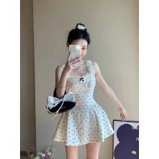 批发有拉链法式短裙甜美蕾丝吊带波点连衣裙纯欲新款设计裙子收腰A字