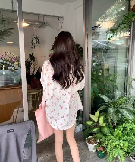 달콤함 꽃무늬 POLO 칼라 여성 셔츠 봄 여름 얇은 스타일 자외선 차단 루즈핏 다용도 오픈 가디건 부드러운 품격 작은 대중 맨위