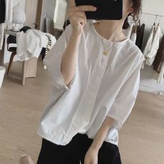 批发韩国不规则衬衫宽松大码显瘦小众设计感开叉五分<b class='q'>袖</b><b class='q'>上衣</b>外贸跨境爆