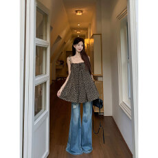 批发设计感复古豹纹吊带背心夏季新款百搭宽松系带辣妹炸街好看性感