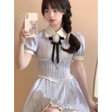 批发甜辣妹条纹短裙女2026夏纯欲风又甜又辣显瘦蝴蝶结蓬蓬<b class='q'>衬衫</b>连衣裙